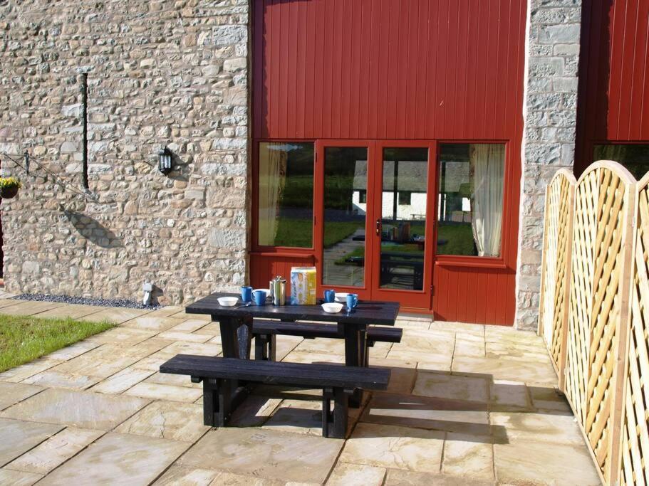 Peregrine Stable Cottage Llandovery Exterior foto